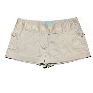 Marciano Cream Textured Pattern Satin Trim Shorts Size XL